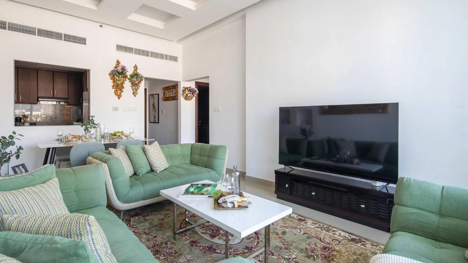 Frank Porter - Fairview Residency Dubai 0*,